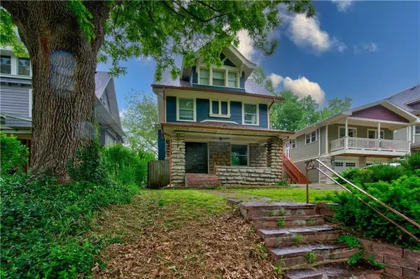 2803 Harrison Street, Kansas City, MO 64109