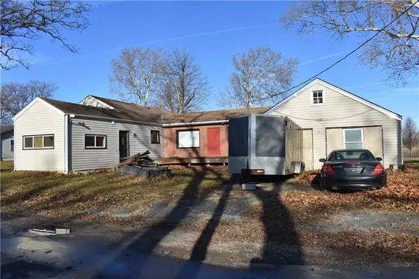 708 Lakeshore Drive, Rushville, MO 64484