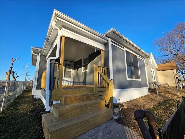 1901 Jones Street, St Joseph, MO 64501