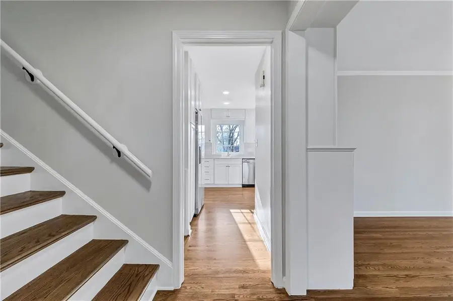 3705 W 52nd Terrace, Roeland Park, KS 66205 - Image #3