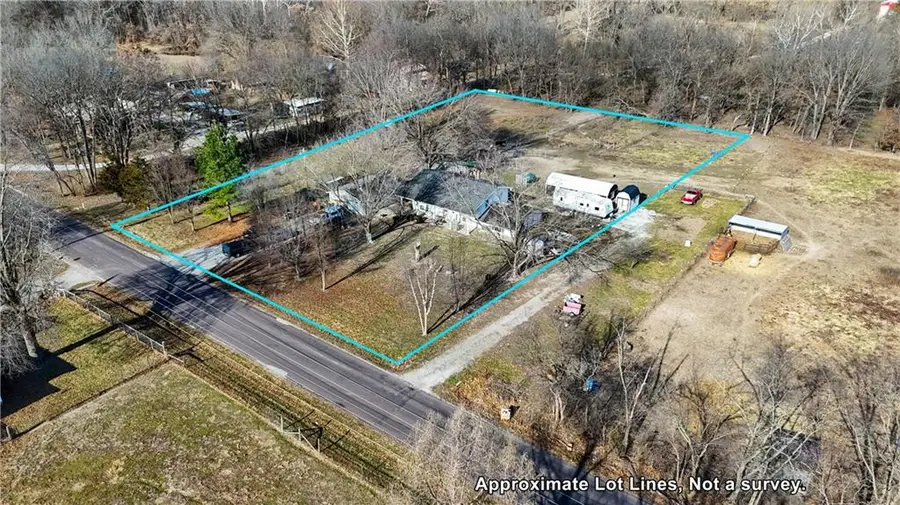 1741 Mc Vey Road, Sedalia, MO 65301 - Image #2
