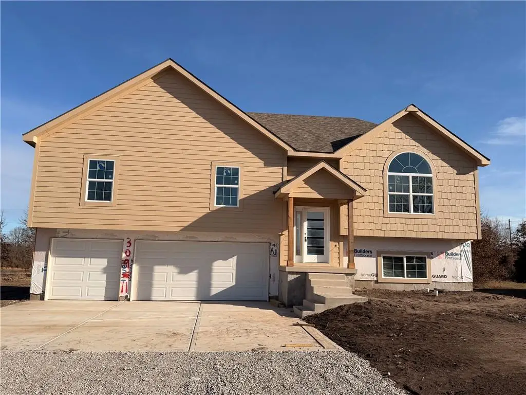 309 NE 51 Road, Warrensburg, MO 64093 - Image #1