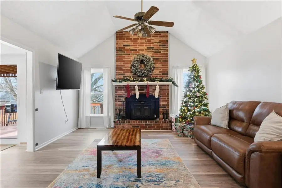 518 N Jefferson Street, Raymore, MO 64083 - Image #3