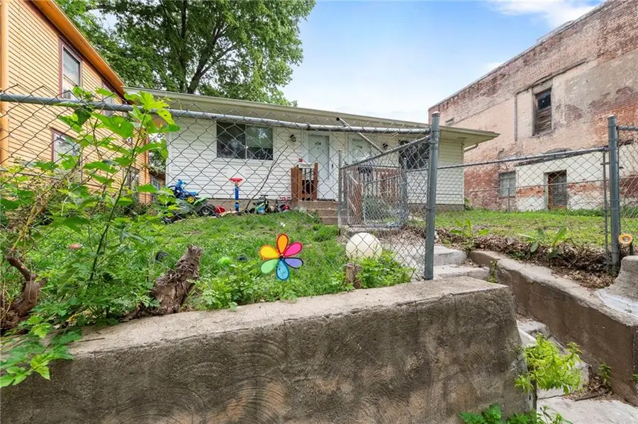 506 Ottawa Street, Leavenworth, KS 66048 - Image #2