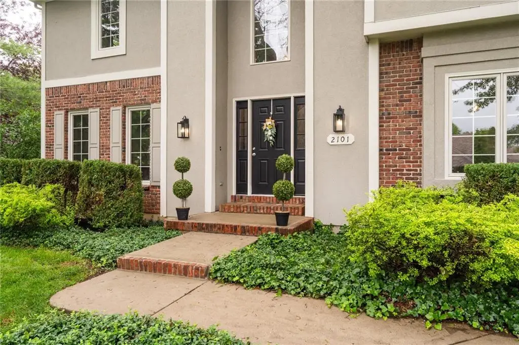 2101 Riviera Drive, Lawrence, KS 66047 - Image #1