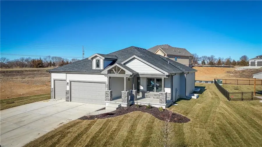 6024 Arapahoe Street, Shawnee, KS 66226 - Image #3