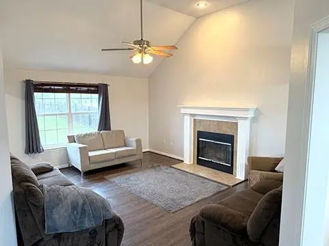 1242 Cypress Court, Warrensburg, MO 64093 - Image #3