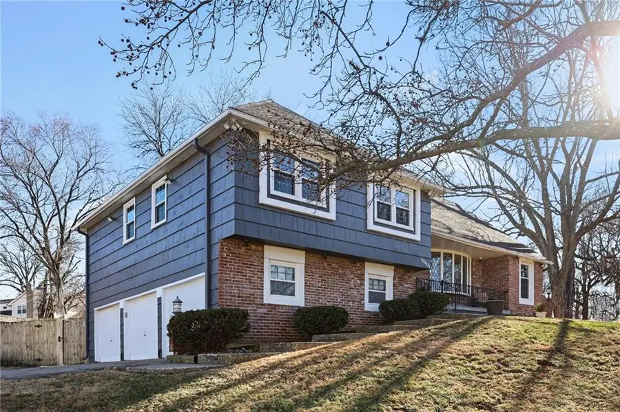 10401 Monroe Avenue, Kansas City, MO 64137 - Image #2