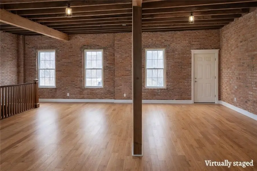 1927 Walrond Avenue, Kansas City, MO 64127 - Image #3