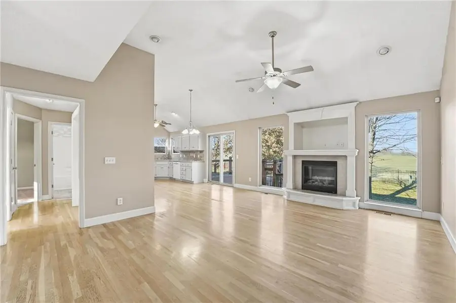 1200 W 10th Street, Kearney, MO 64060 - Image #2