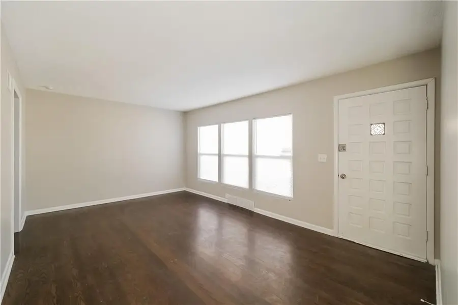 5715 Lathrop Avenue, Kansas City, KS 66104 - Image #2