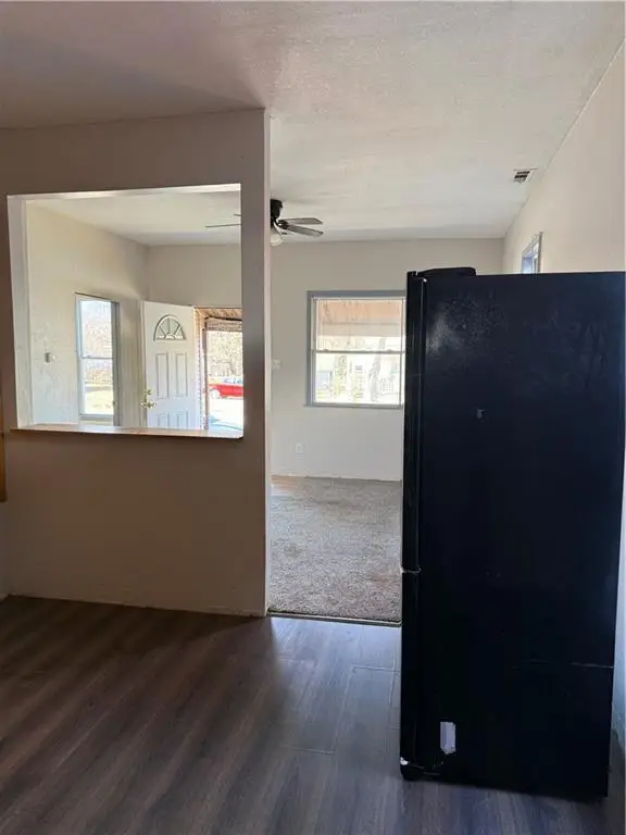 619 N 26th Street, Parsons, KS 67357 - Image #2