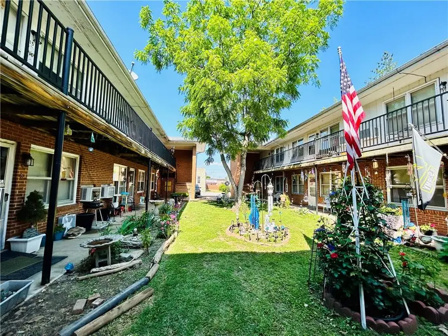 207 S 5th Street, Louisiana, MO 63353 - Image #3