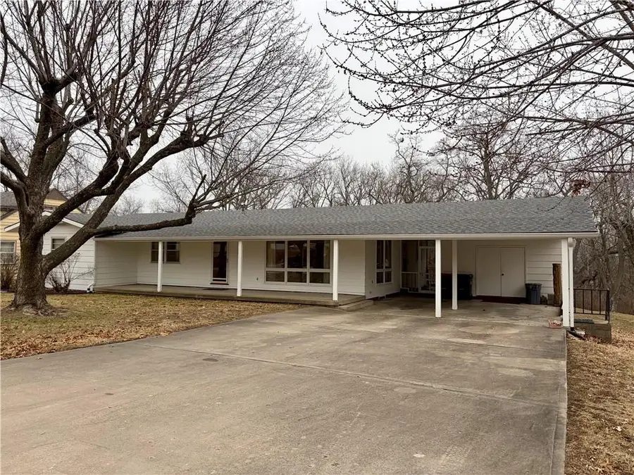 707 Laurel Drive, Warrensburg, MO 64096 - Image #2