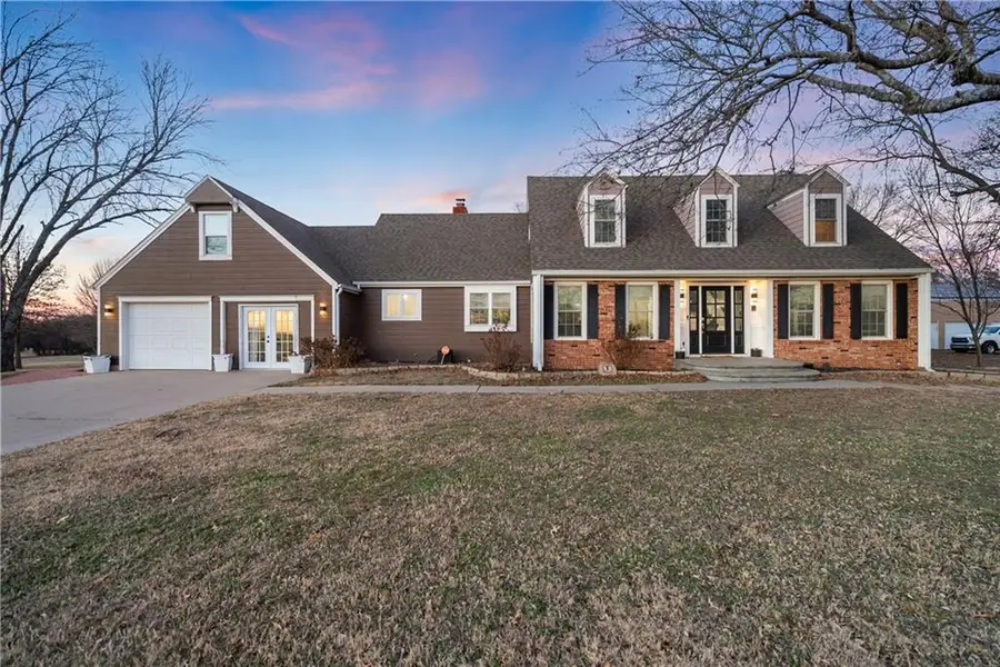 1700 Cedar Ridge Road, Parsons, KS 67357 - Image #2