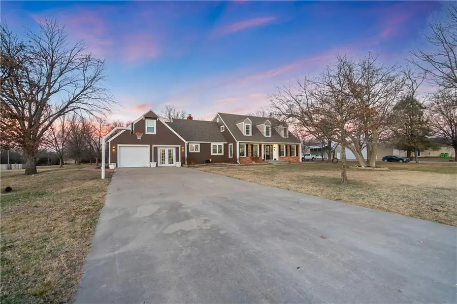 1700 Cedar Ridge Road, Parsons, KS 67357 - Image #3