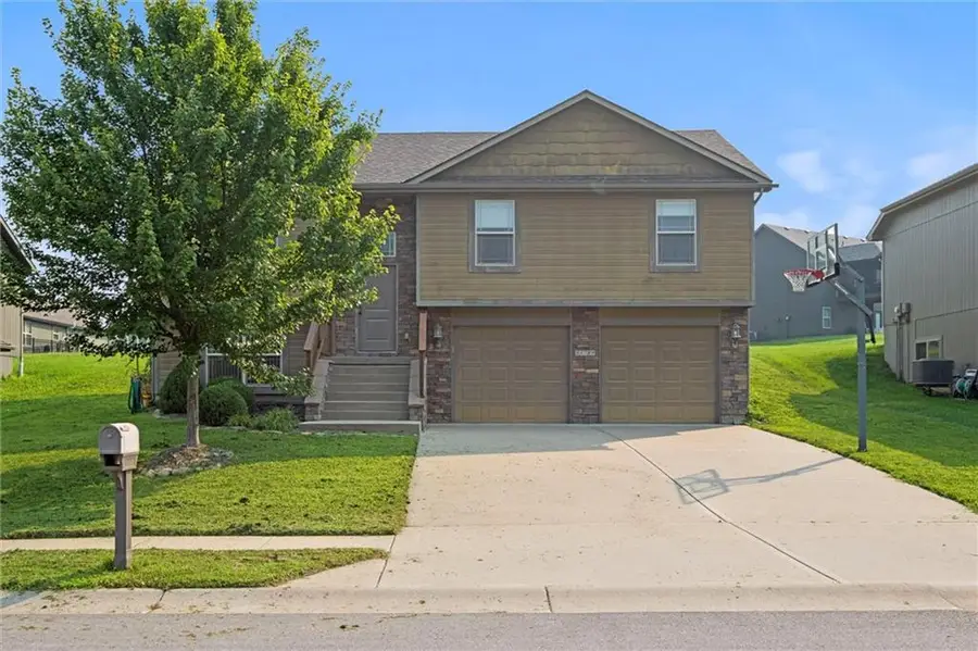 15780 NW Morgan Street, Platte City, MO 64079 - Image #2