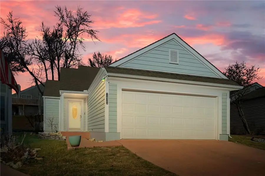 1425 Birdseye Court, Blue Springs, MO 64015 - Image #2