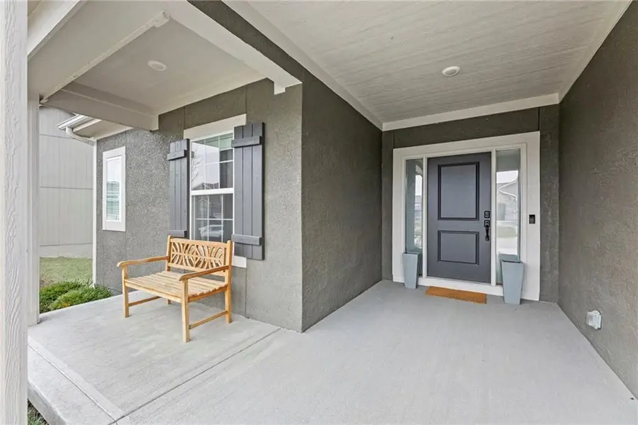 140 Briar Valley Lane, Blue Springs, MO 64064 - Image #2