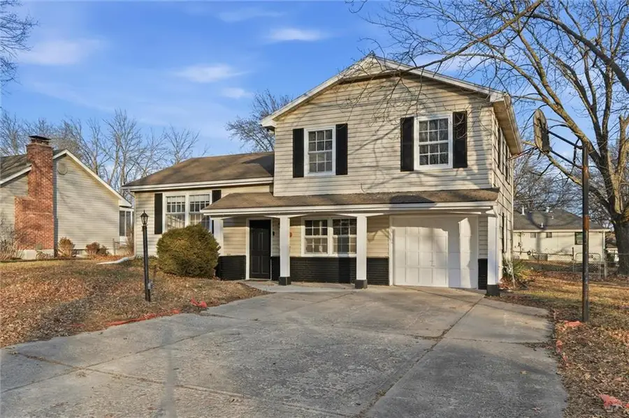 8529 Crescent Avenue, Raytown, MO 64138 - Image #3