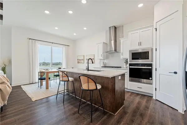 1445 N 163rd Street, Basehor, KS 66007