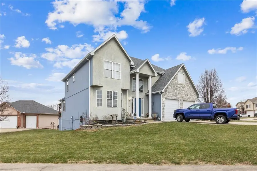 1302 SW 4th Street, Oak Grove, MO 64075 - Image #3