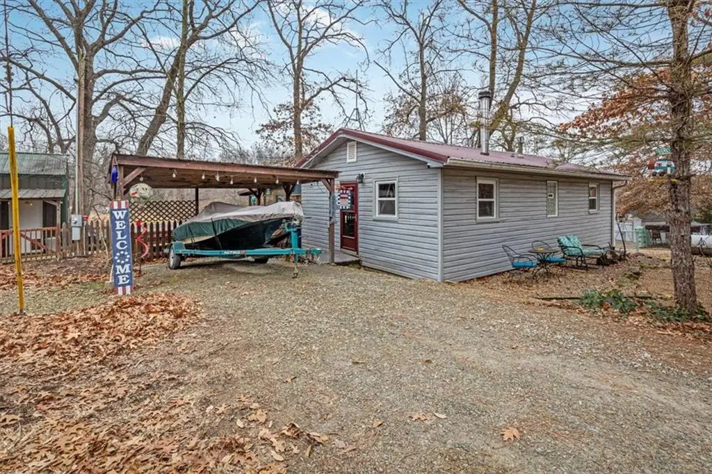 8890 SW Lake Drive, Lathrop, MO 64465 - Image #1