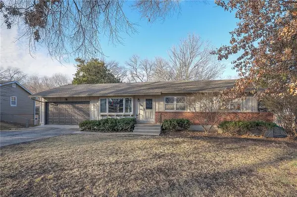 508 E 109th Terrace, Kansas City, MO 64131