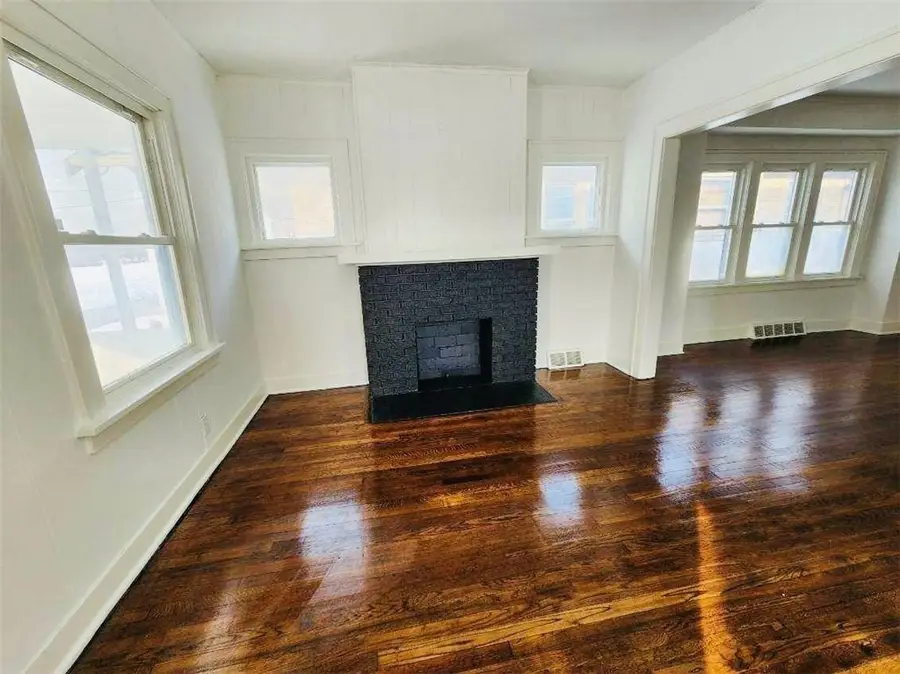 4403 Wabash Avenue, Kansas City, MO 64130 - Image #2