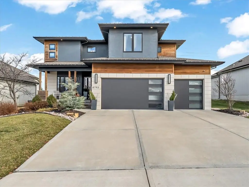 8793 Greeley Street, Lenexa, KS 66227 - Image #1