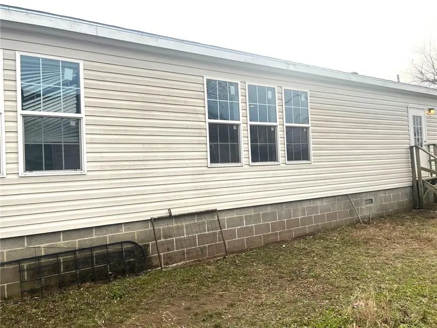 805 N 9th Street, Independence, KS 67301 - Image #2