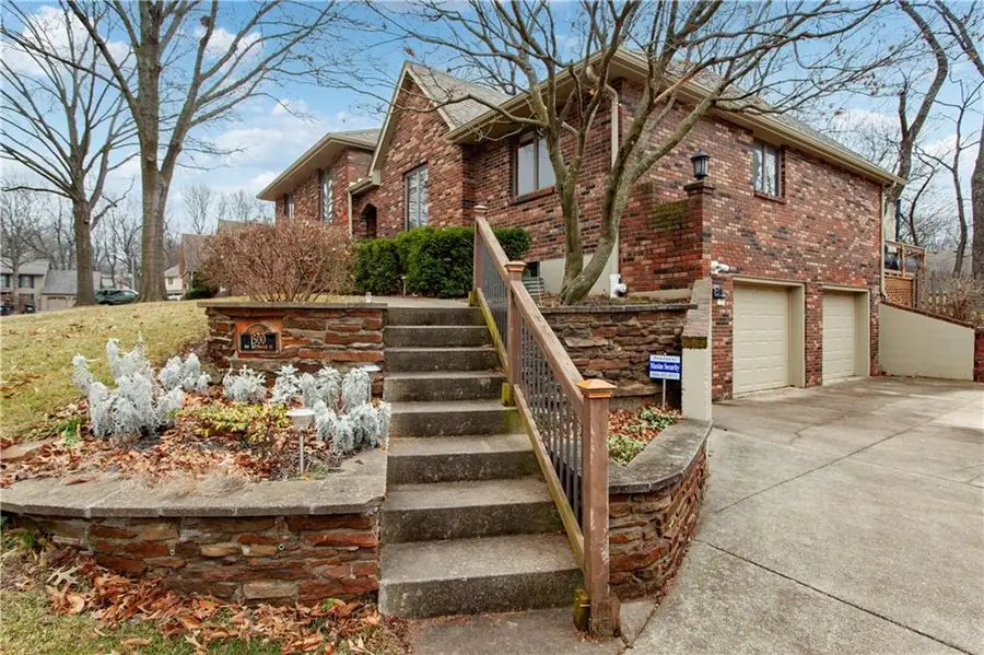 1500 NW Wildwood Drive, Blue Springs, MO 64015 - Image #2