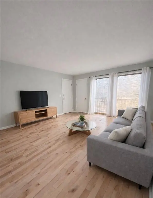 459 W 104 Street #A, Kansas City, MO 64114 - Image #1