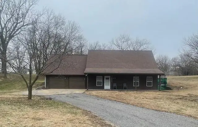 3018 S 24th Street, Saint Joseph, MO 64503 - #1