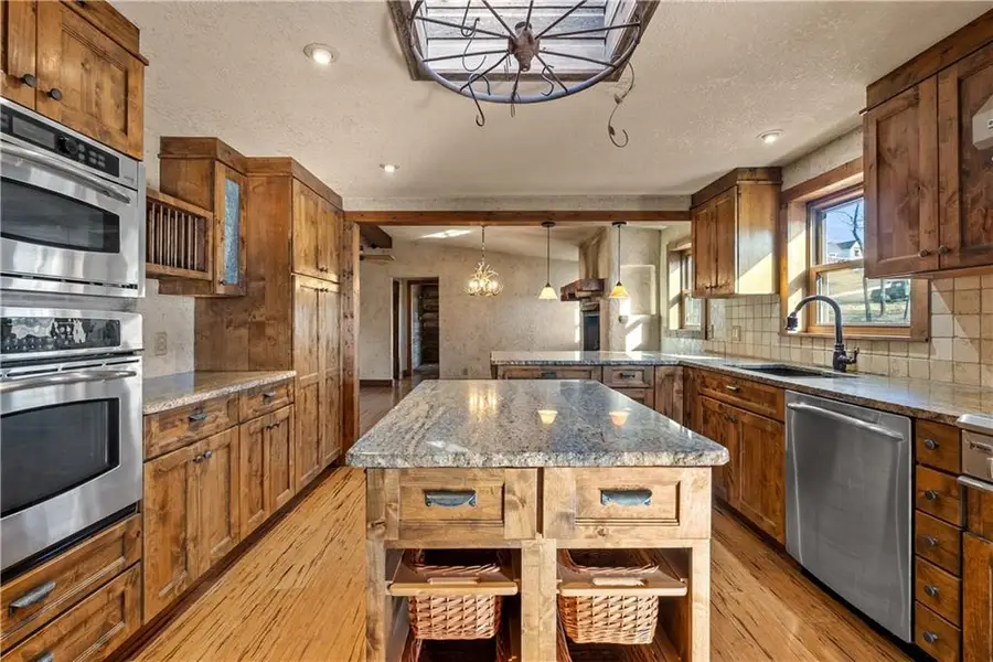 29604 E Easley Road, Lees Summit, MO 64086 - Image #2