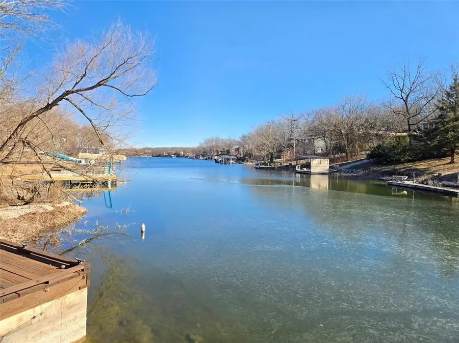 393 W Sugar Lake Drive, Mound City, KS 66056 - #3