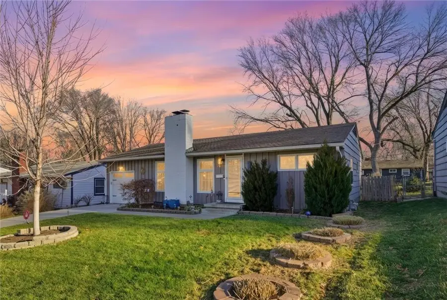 7131 Robinson Street, Overland Park, KS 66204 - Image #2