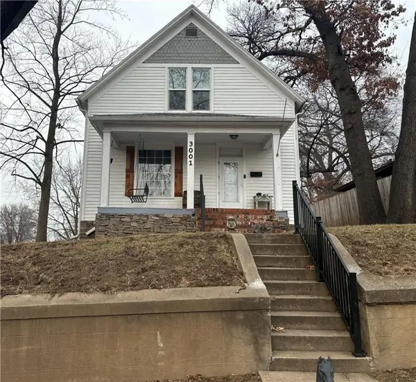 3001 Felix Street S, St Joseph, MO 64501