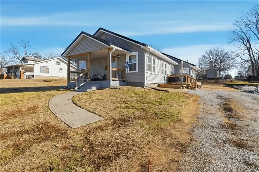 519 S Shaw Street, Richmond, MO 64085 - Image #2