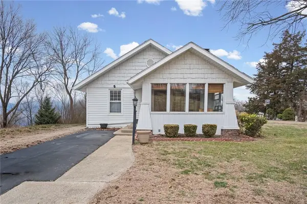 1019 Price Boulevard, Atchison, KS 66002