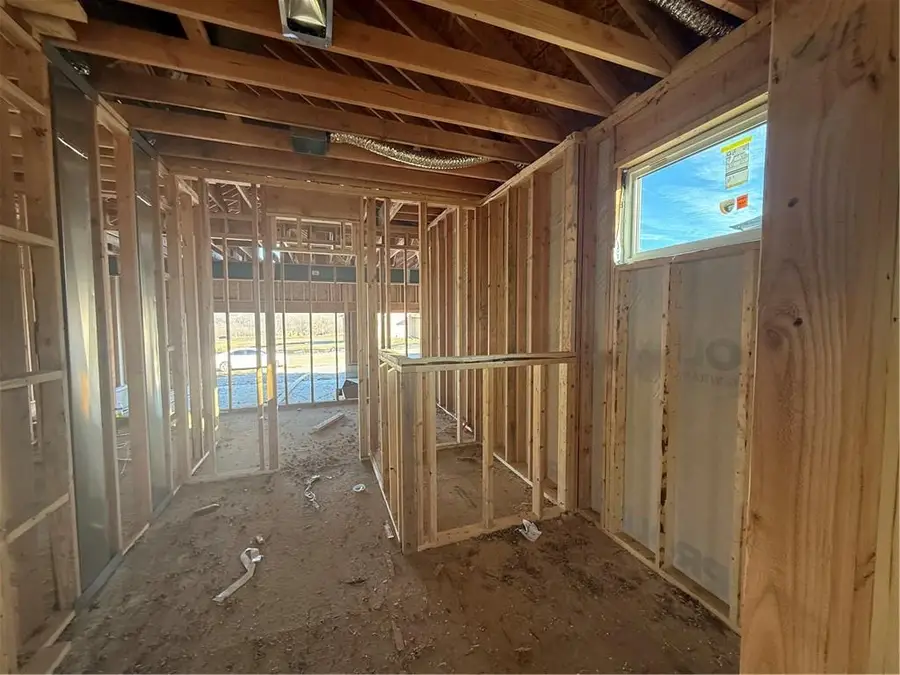 2616 NE Woodland Oak Drive, Lees Summit, MO 64086 - Image #3