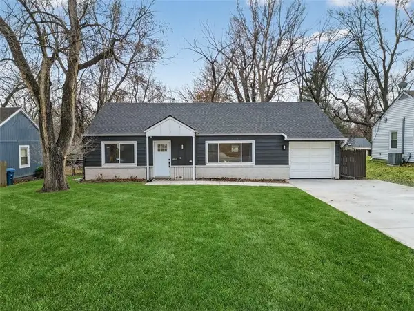 2517 W 76th Street, Prairie Village, KS 66208