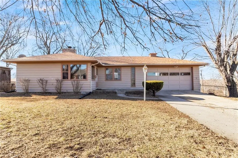 5128 N Lister Avenue, Kansas City, MO 64119 - Image #2