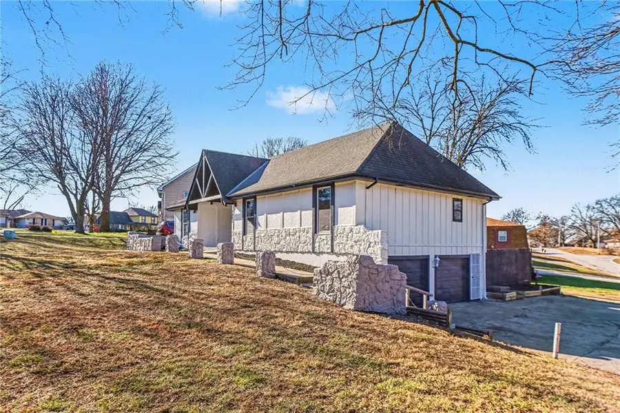 7300 Hullwood Street, Kansas City, MO 64133 - Image #3