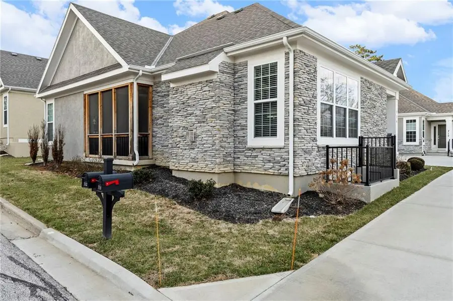 714 E 110th Terrace, Kansas City, MO 64131 - Image #3