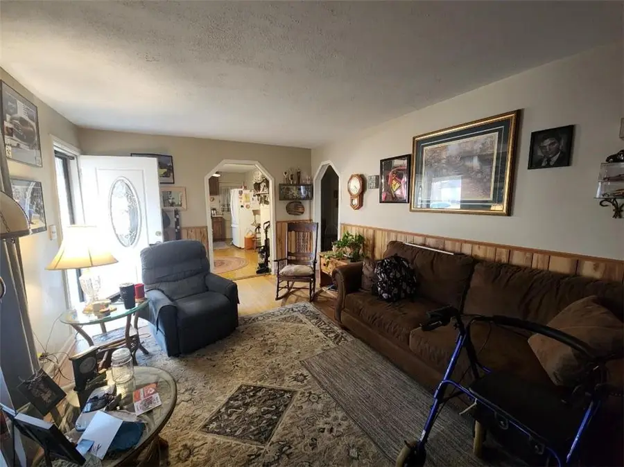 11009 W 56th Terrace, Shawnee, KS 66203 - Image #3