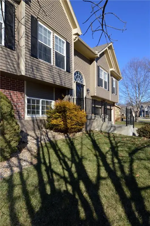 964 Wellington Way, Liberty, MO 64068 - Image #2