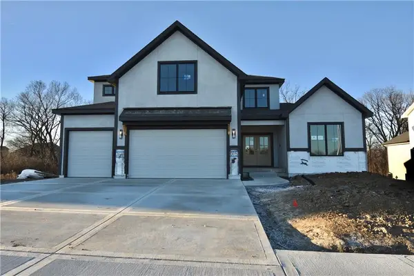 7644 N Booth Avenue, Kansas City, MO 64158