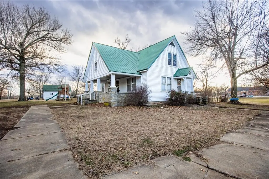515 E Kansas Avenue, Blue Mound, KS 66010 - Image #1