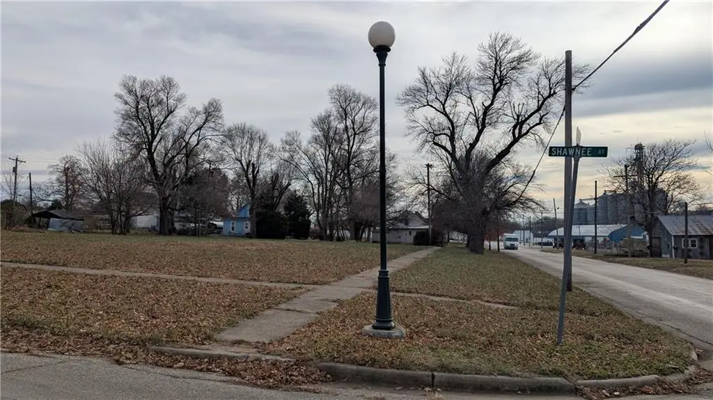 815 Shawnee Street, Hiawatha, KS 66434 - Image #1